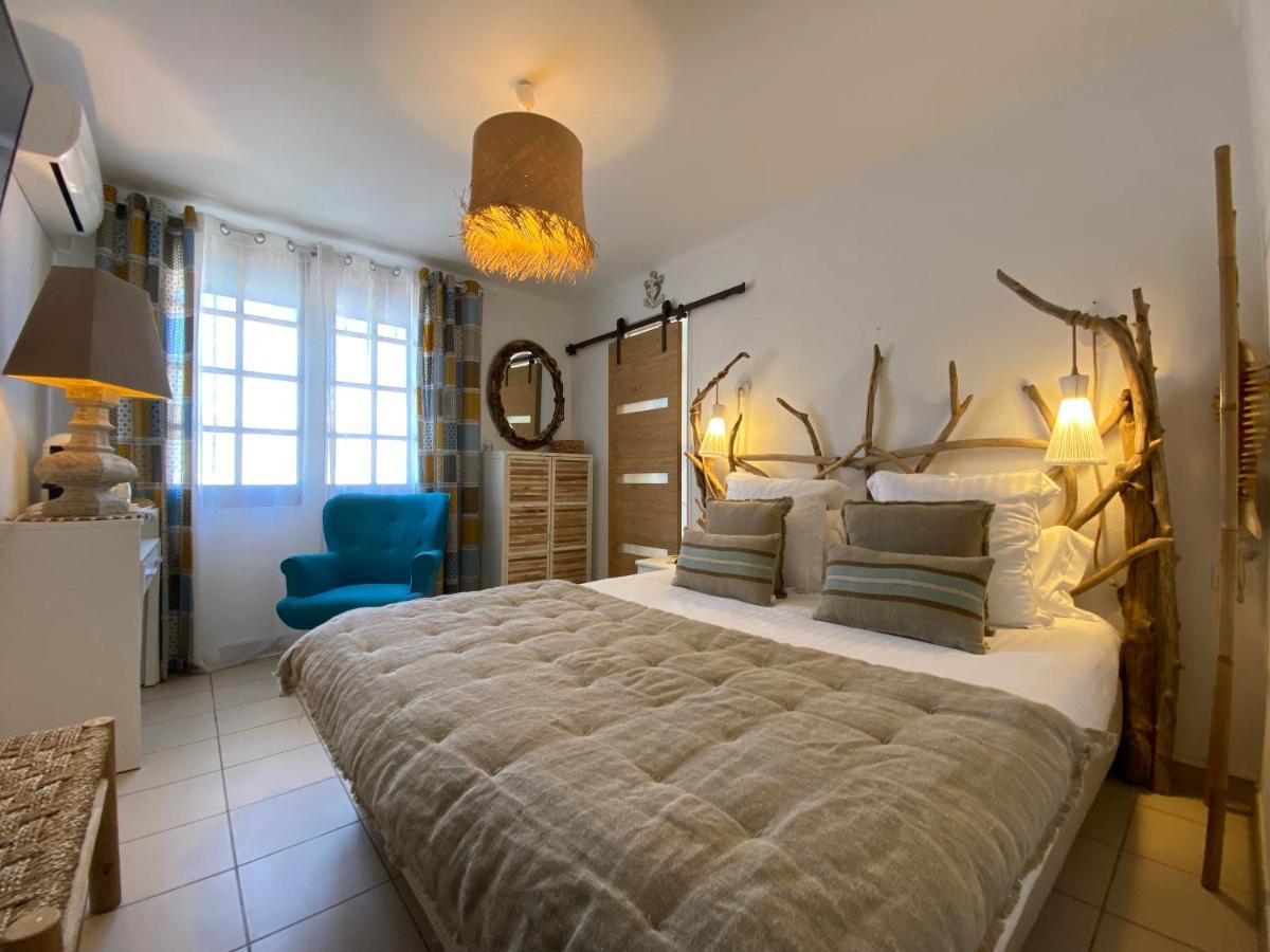 Hotel Le Neptune En Camargue Saintes-Maries-de-la-Mer Eksteriør billede