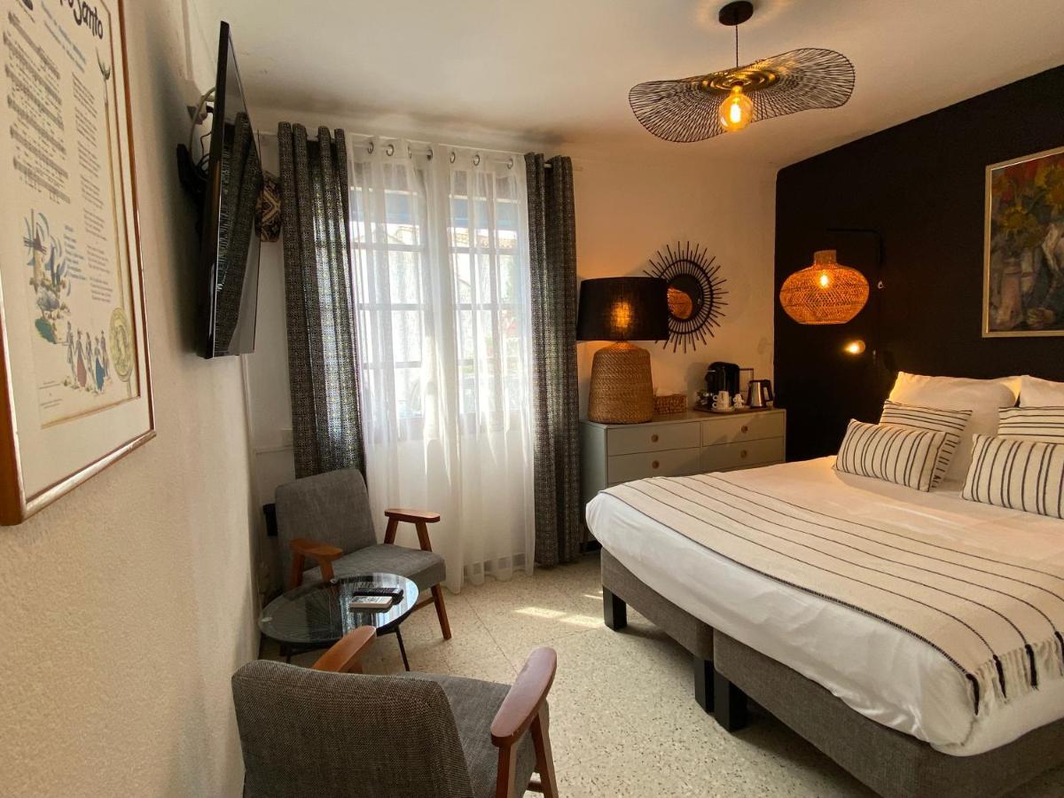 Hotel Le Neptune En Camargue Saintes-Maries-de-la-Mer Eksteriør billede