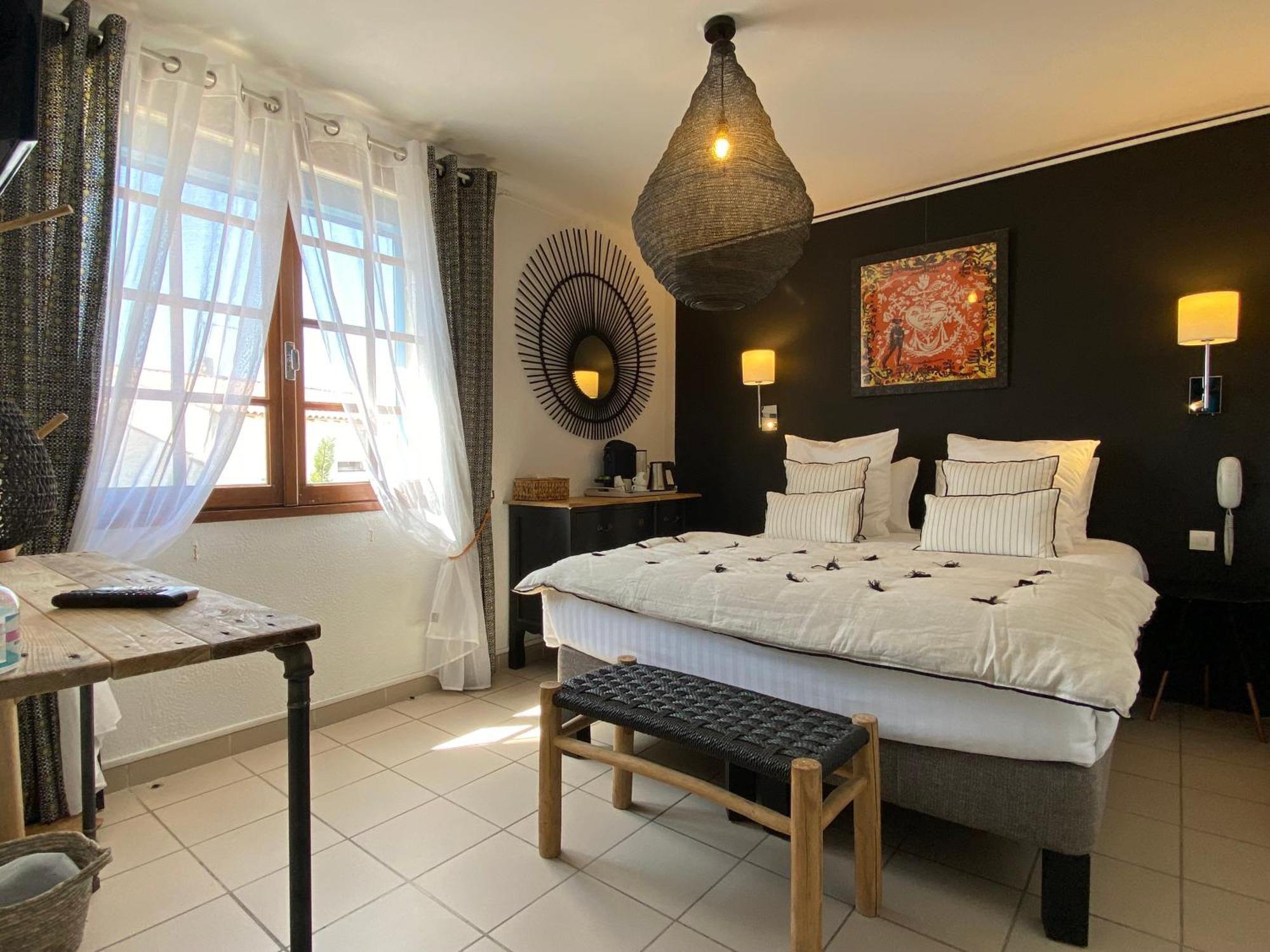 Hotel Le Neptune En Camargue Saintes-Maries-de-la-Mer Eksteriør billede