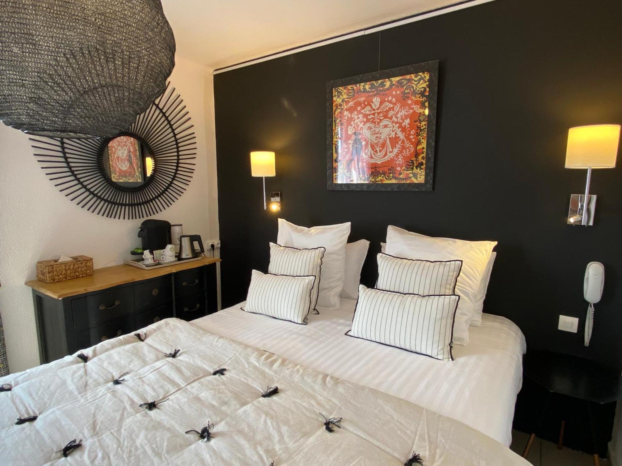 Hotel Le Neptune En Camargue Saintes-Maries-de-la-Mer Eksteriør billede